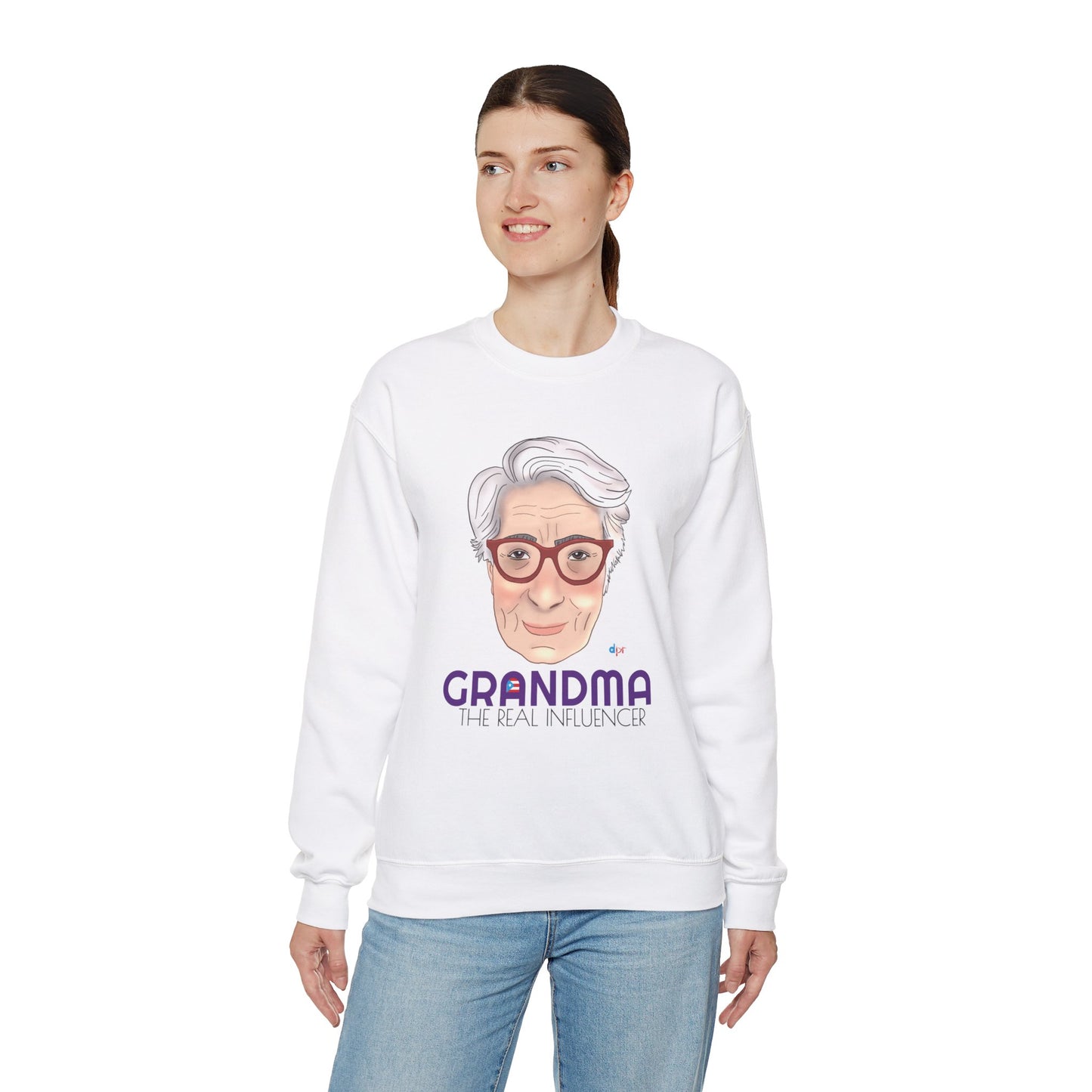 Grandma The real Influencer Heavy Blend™ Crewneck Sweatshirt