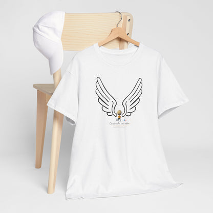 "Cosiendo sus alas" Soccer Player Unisex Heavy Cotton Tee