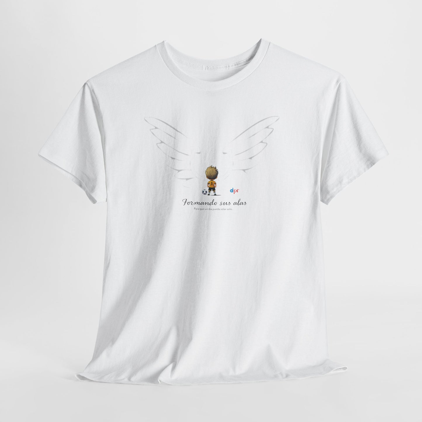 "Formando sus Alas" Soccer Player Unisex Heavy Cotton Tee