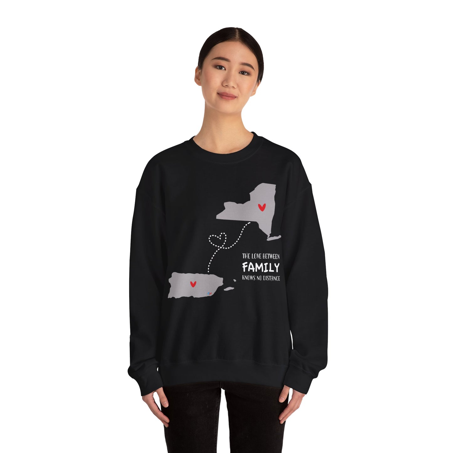 Love in the distance New York Unisex Heavy Blend™ Crewneck Sweaters