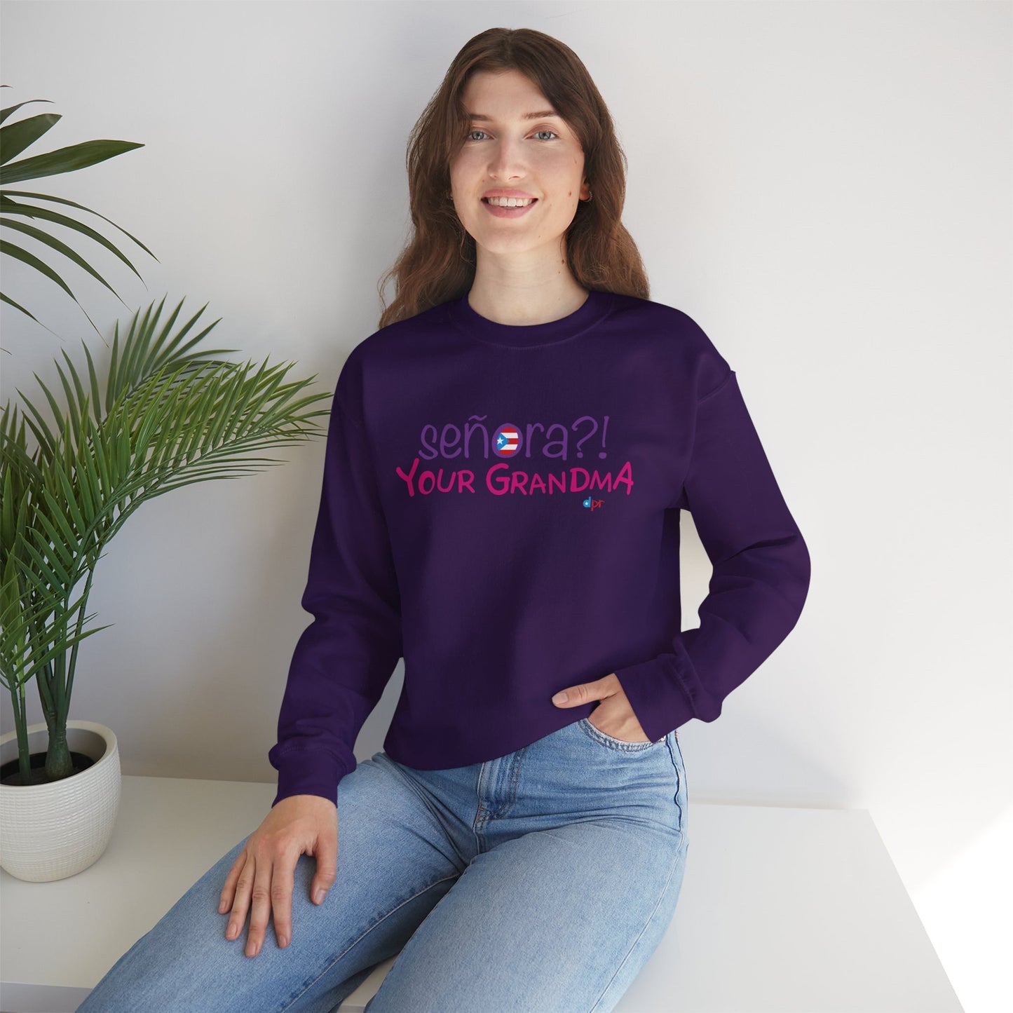 Señora Your Grandma Heavy Blend™ Crewneck Sweatshirt