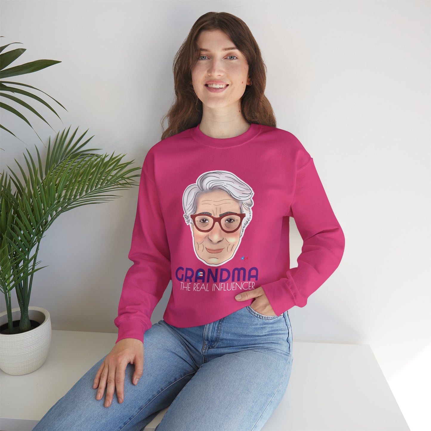 Grandma The real Influencer Heavy Blend™ Crewneck Sweatshirt