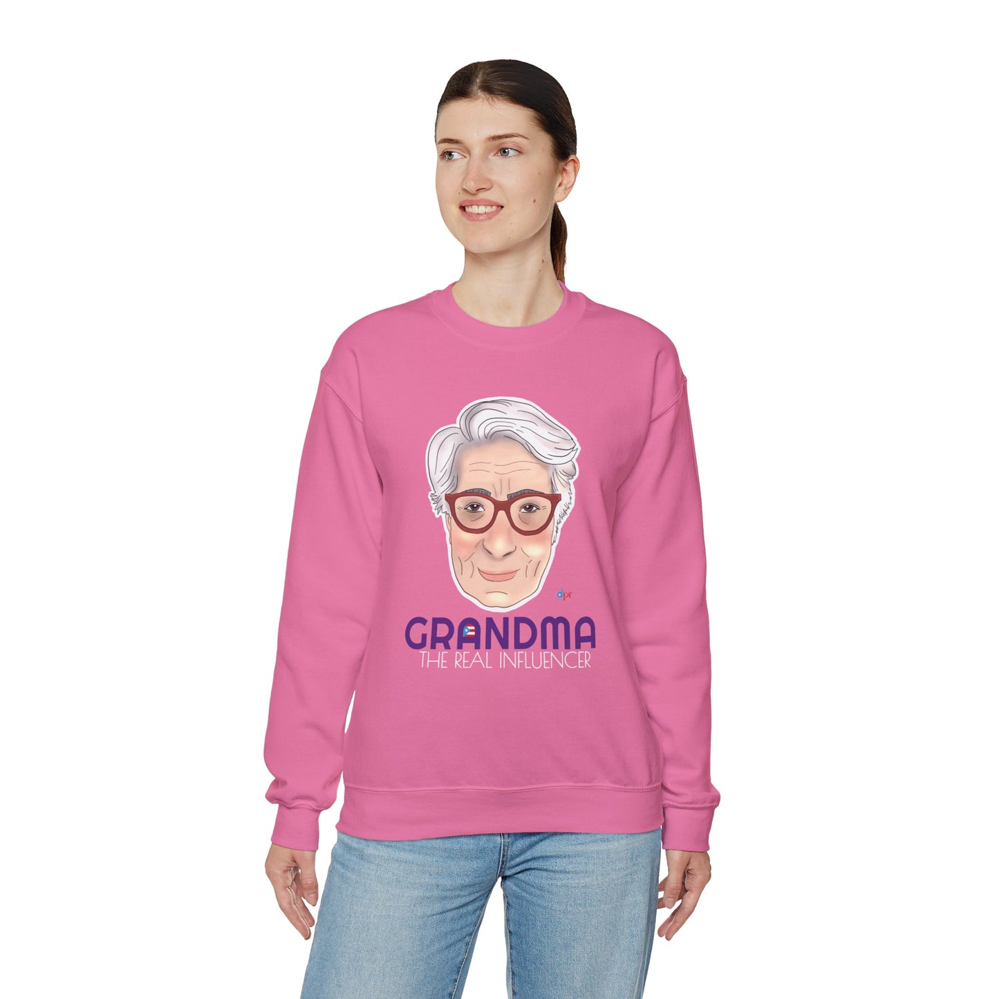 Grandma The real Influencer Heavy Blend™ Crewneck Sweatshirt