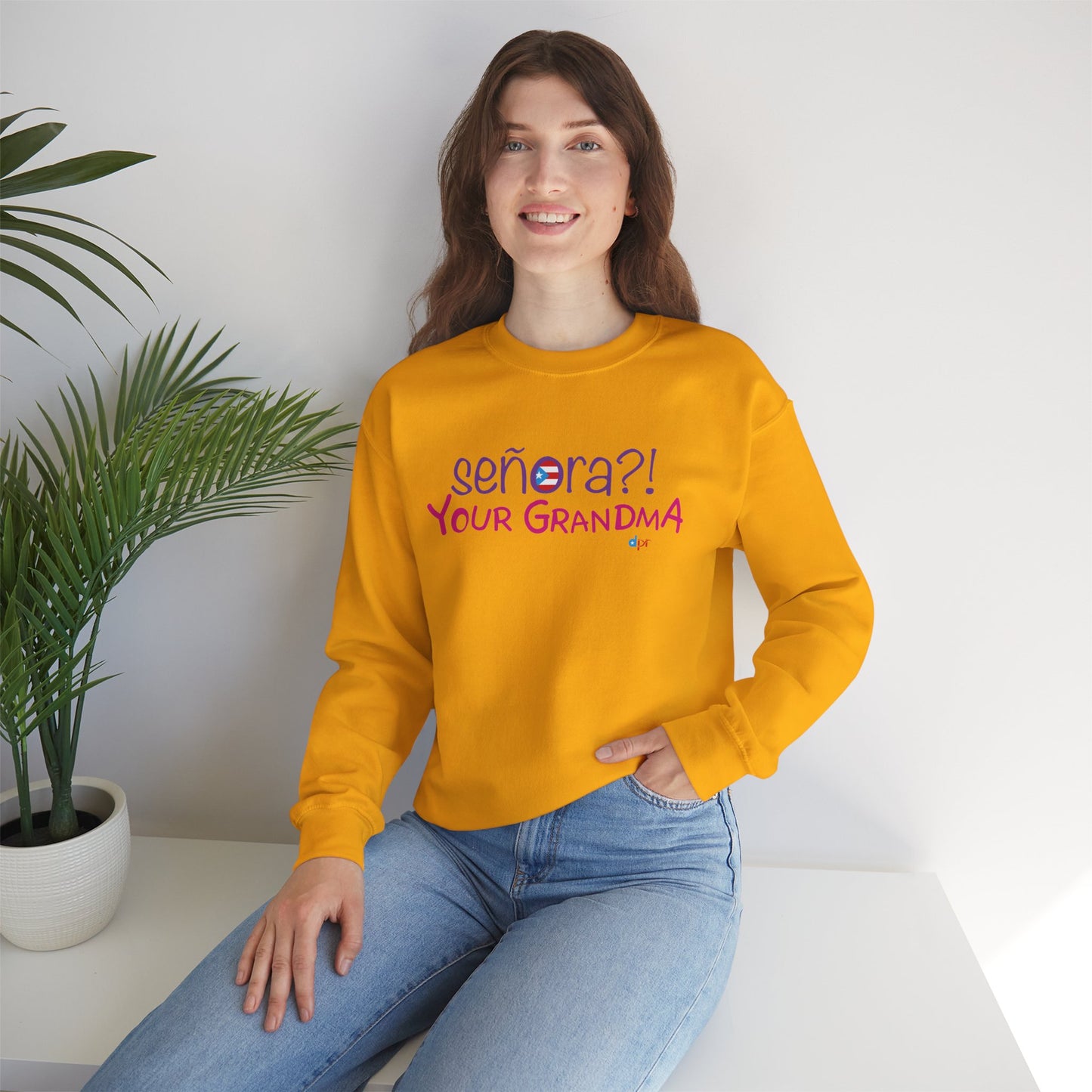 Señora Your Grandma Heavy Blend™ Crewneck Sweatshirt