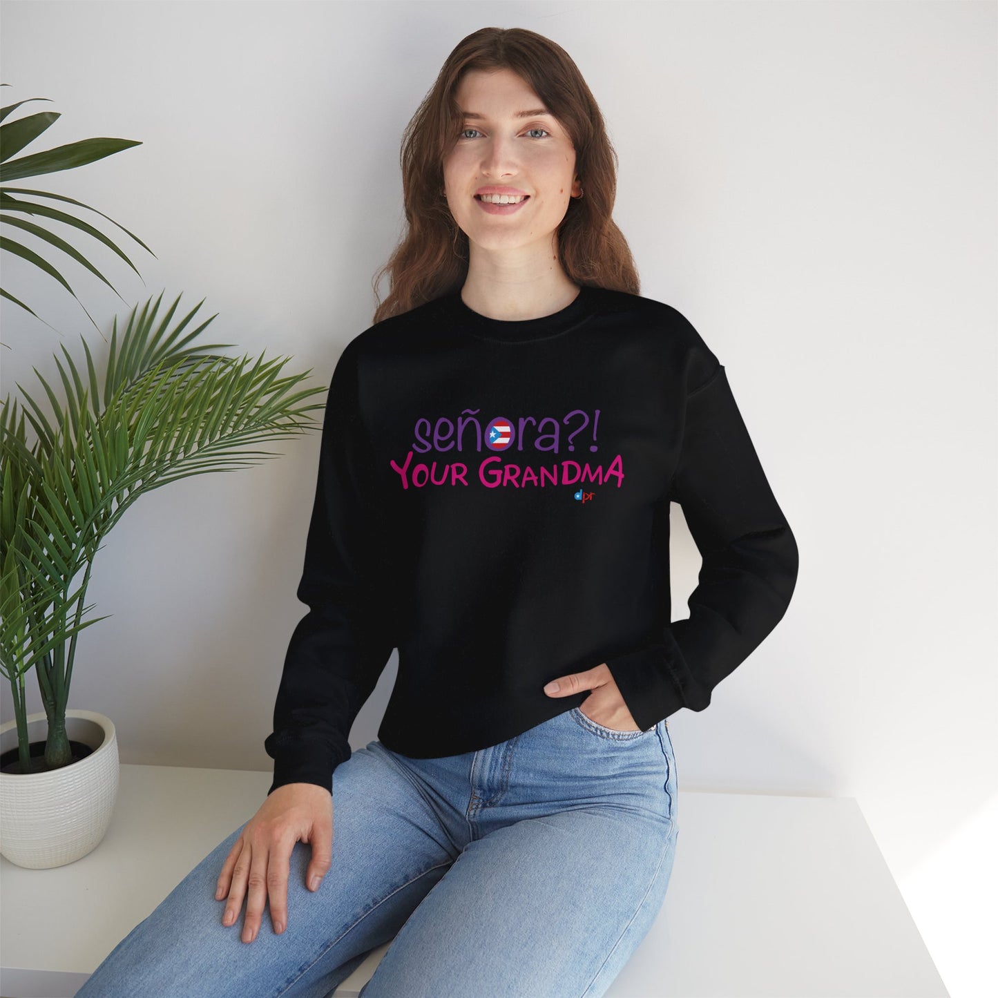 Señora Your Grandma Heavy Blend™ Crewneck Sweatshirt