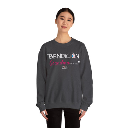 Bendición Grandma Boricua Unisex Heavy Blend™ Crewneck Sweaters